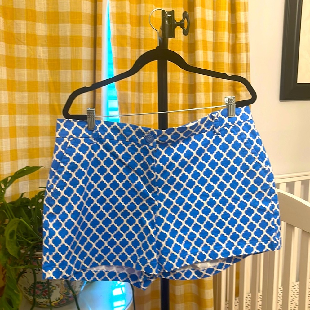 Crown and Ivy Shorts Women Size 14